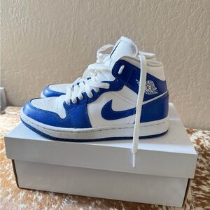 SOLD Jordan Woman’s Blue and White High-Top Sneakers Jordan 1 MID